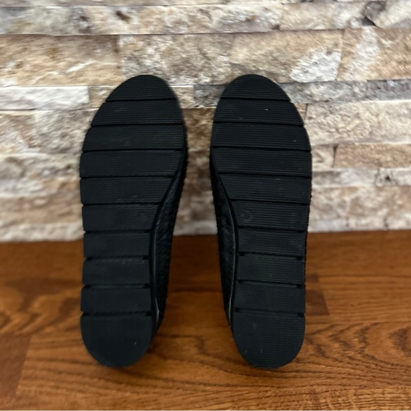 Just WOW VANGELO Women’s Black Metallic Print Slip-on Loafers LIKE NEW - Picture 4 of 4